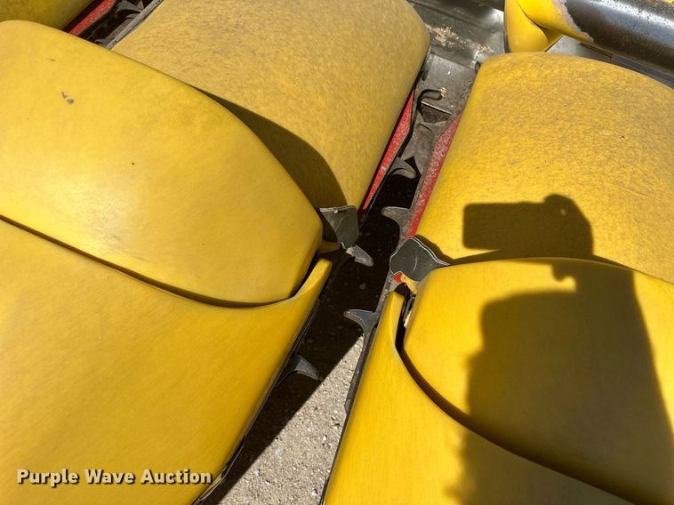 image for item DH1850 New Holland 98C  all-crop head