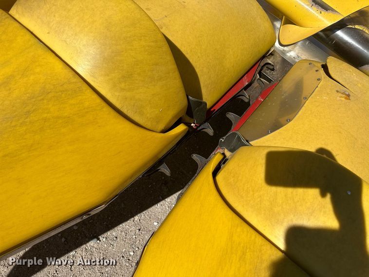 image for item DH1850 New Holland 98C  all-crop head