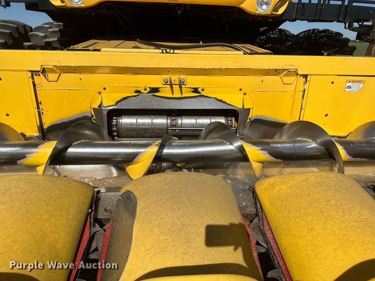 image for item DH1850 New Holland 98C  all-crop head