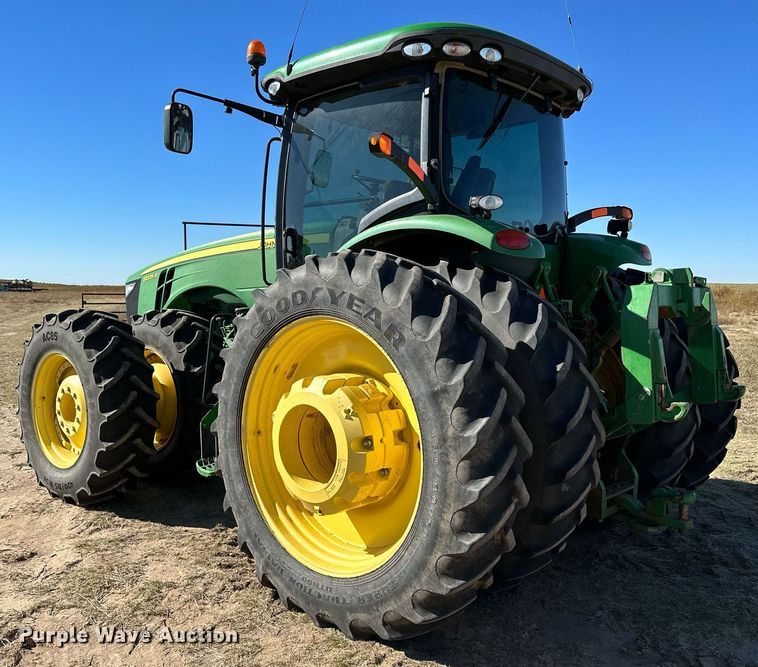 image for item DH1853 2013 John Deere 8335R  MFWD tractor