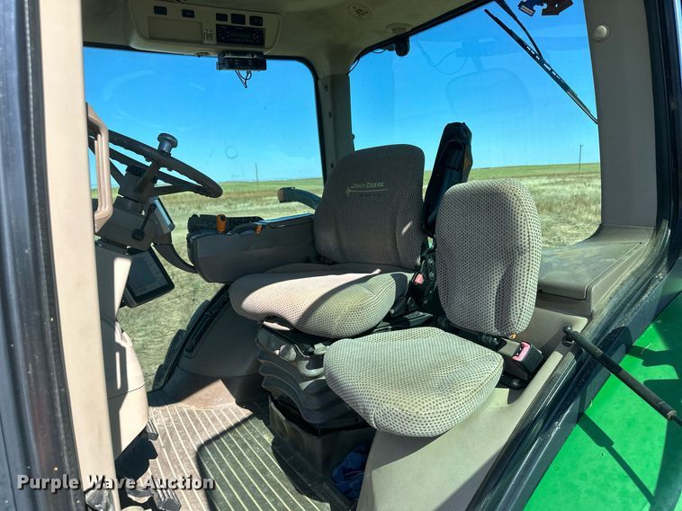 image for item DH1853 2013 John Deere 8335R  MFWD tractor