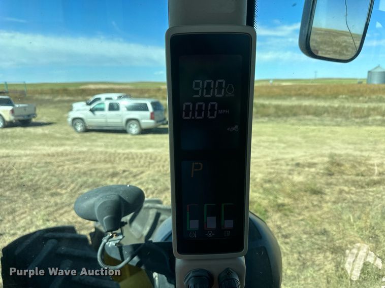 image for item DH1853 2013 John Deere 8335R  MFWD tractor