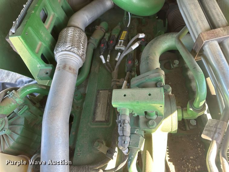 image for item DH1853 2013 John Deere 8335R  MFWD tractor