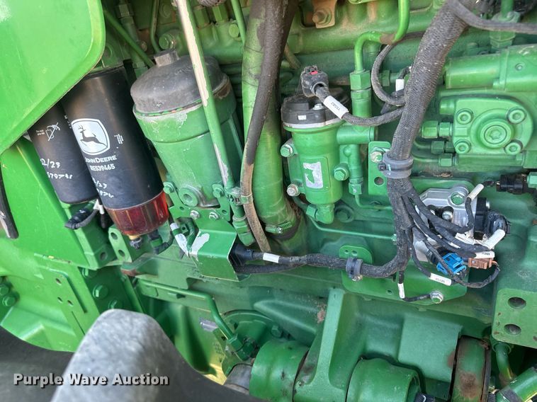 image for item DH1853 2013 John Deere 8335R  MFWD tractor