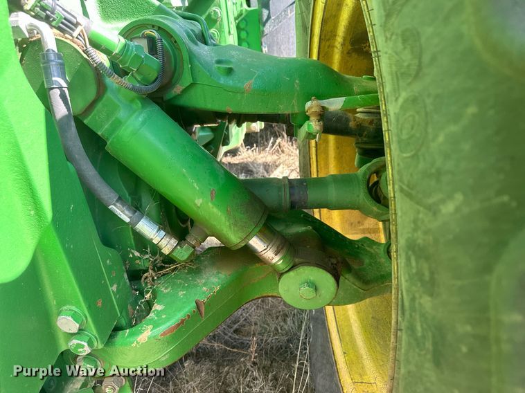 image for item DH1853 2013 John Deere 8335R  MFWD tractor