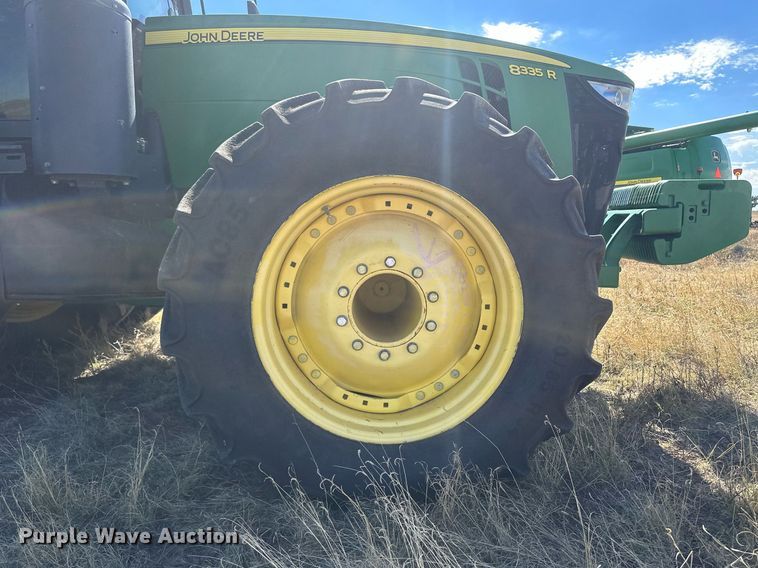 image for item DH1853 2013 John Deere 8335R  MFWD tractor