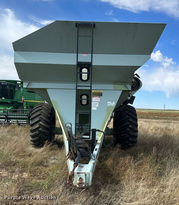 image for item DH1854 Orthman 1096  grain cart