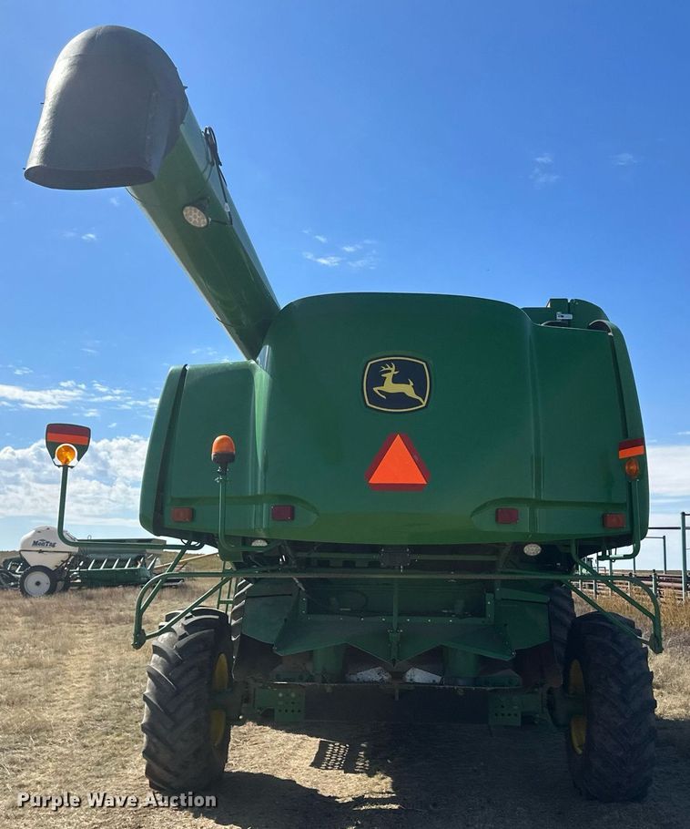 image for item DH1856 2010 John Deere 9670 STS  combine