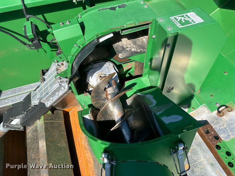 image for item DH1856 2010 John Deere 9670 STS  combine