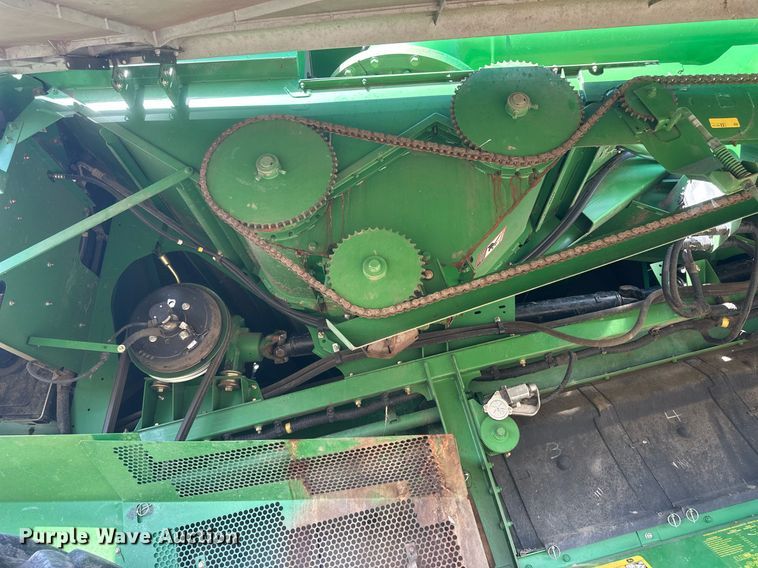 image for item DH1856 2010 John Deere 9670 STS  combine