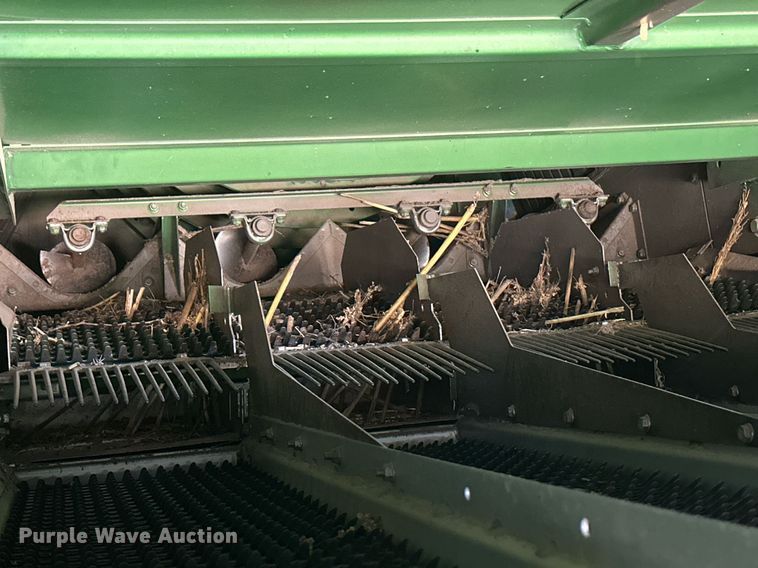 image for item DH1856 2010 John Deere 9670 STS  combine