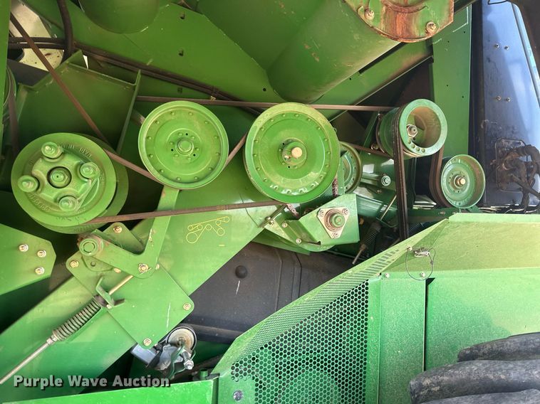 image for item DH1856 2010 John Deere 9670 STS  combine