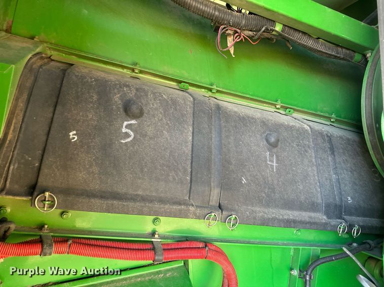 image for item DH1856 2010 John Deere 9670 STS  combine