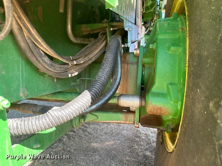 image for item DH1856 2010 John Deere 9670 STS  combine