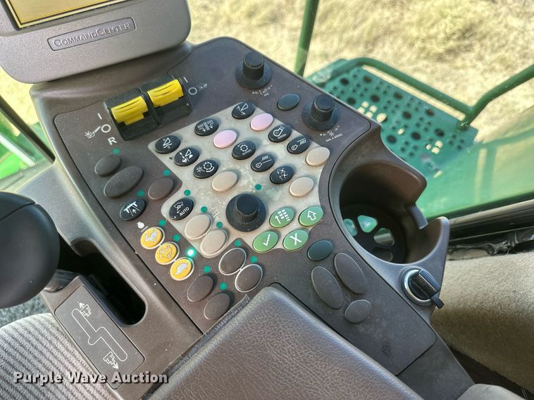 image for item DH1856 2010 John Deere 9670 STS  combine