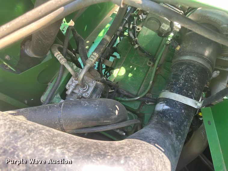 image for item DH1856 2010 John Deere 9670 STS  combine