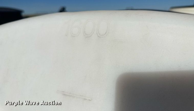 image for item DH1857 Wylie  nurse tank trailer