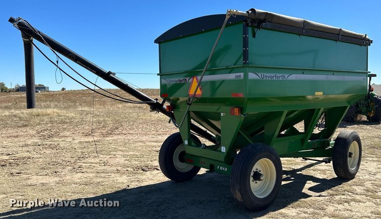 image for item DH1858 Unverferth 325  seed tender