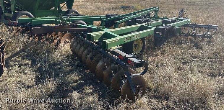image for item DH1859 John Deere 510  disk ripper