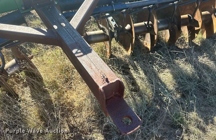 image for item DH1859 John Deere 510  disk ripper
