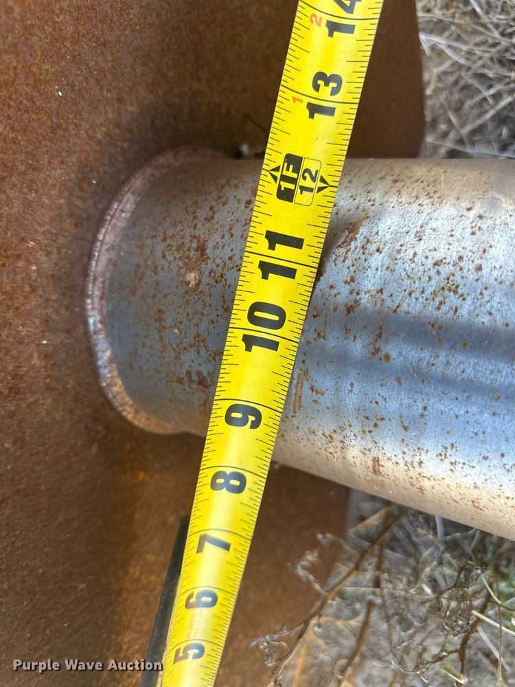 image for item DH1859 John Deere 510  disk ripper