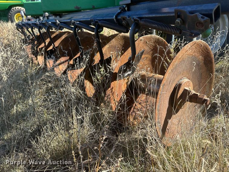 image for item DH1859 John Deere 510  disk ripper