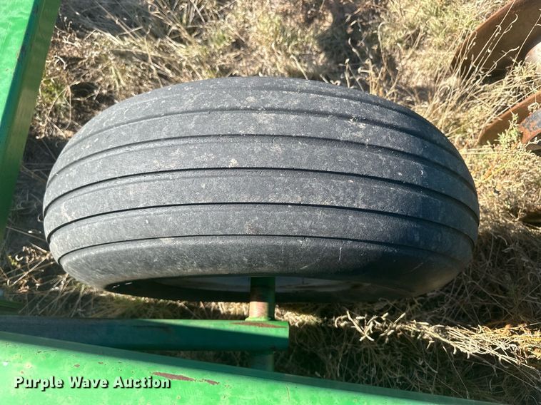 image for item DH1859 John Deere 510  disk ripper