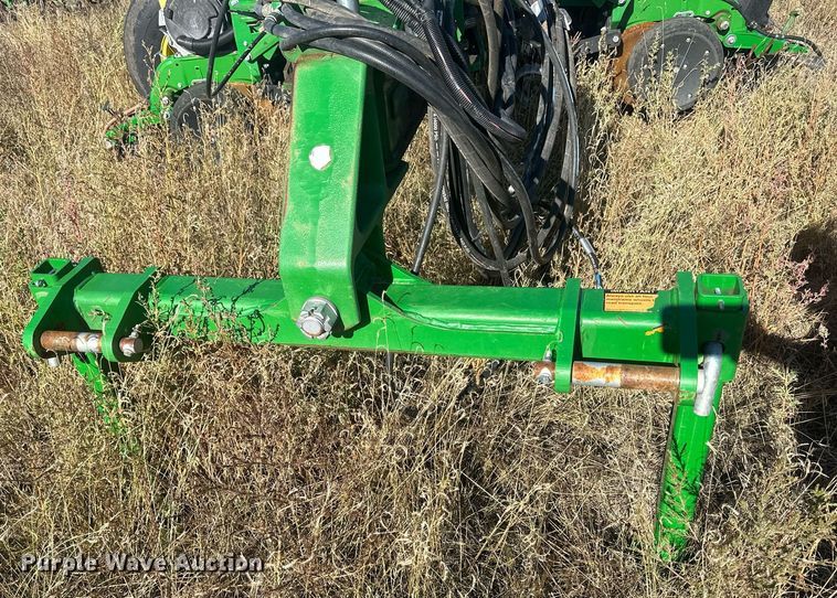 image for item DH1860 John Deere 1775NT  planter