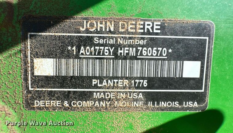 image for item DH1860 John Deere 1775NT  planter