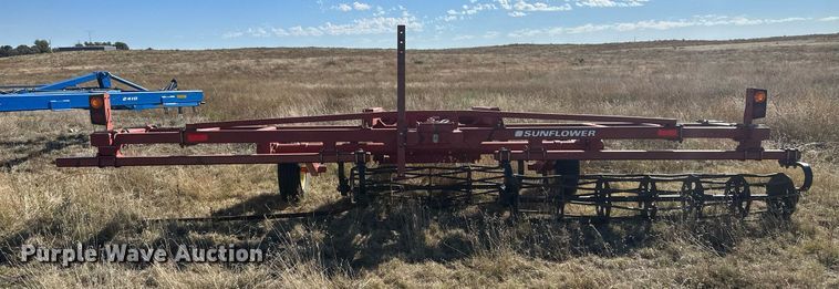 image for item DH1862 Sunflower 7212-20  crumbler