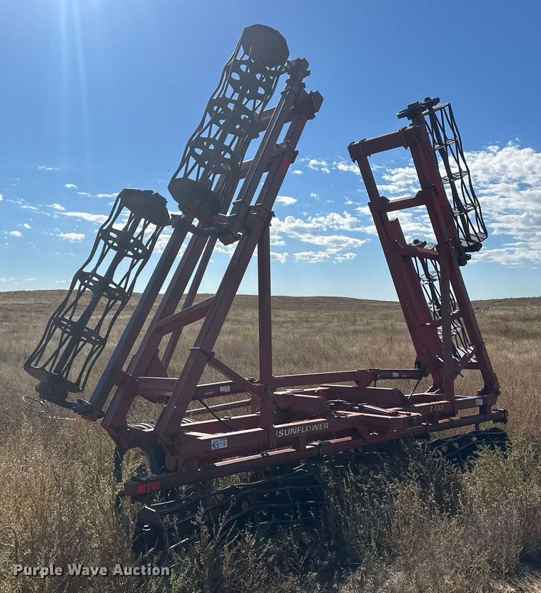 image for item DH1863 Sunflower 7232-35  crumbler