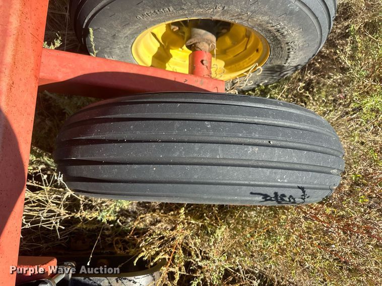 image for item DH1863 Sunflower 7232-35  crumbler