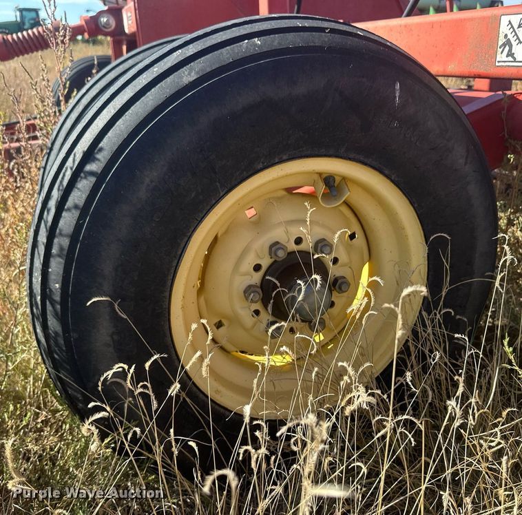 image for item DH1863 Sunflower 7232-35  crumbler