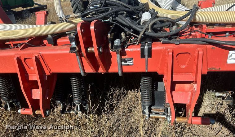image for item DH1864 2011 Krause 1200T  strip-till