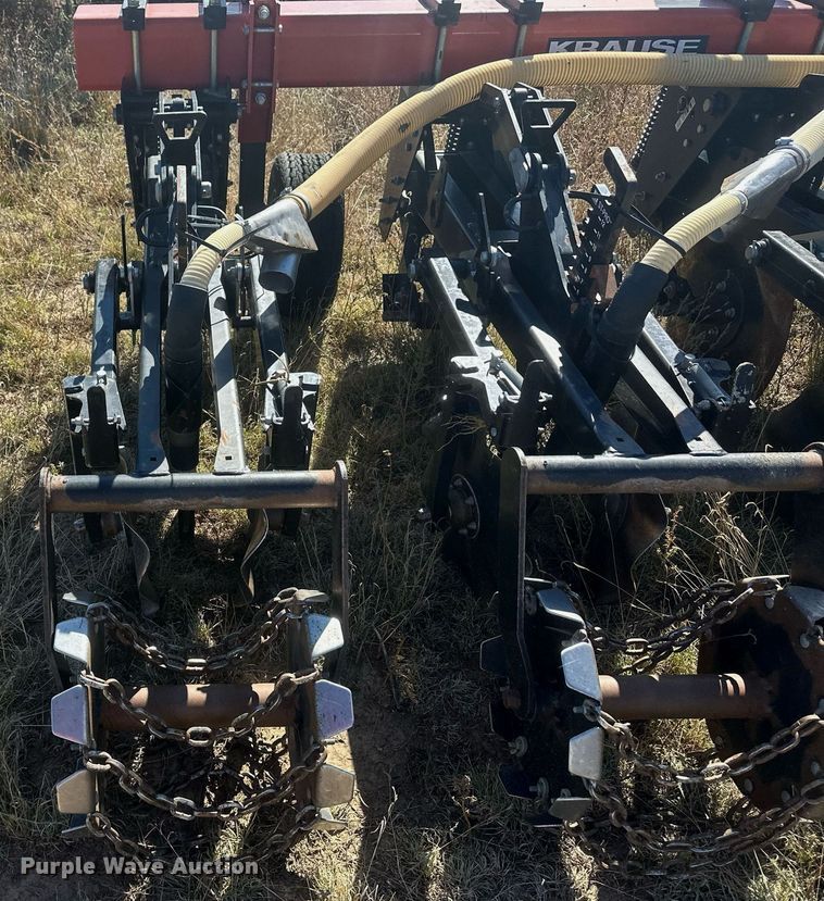 image for item DH1864 2011 Krause 1200T  strip-till