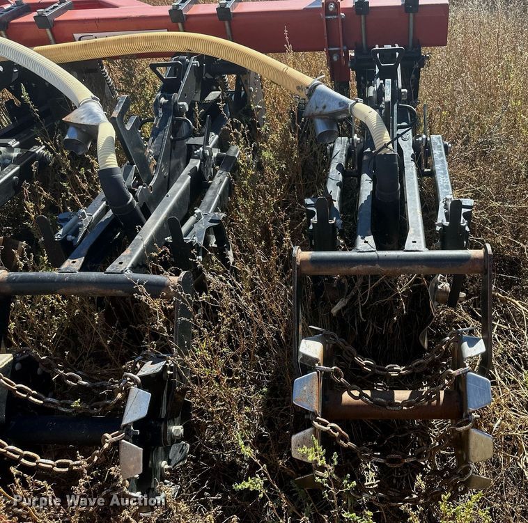 image for item DH1864 2011 Krause 1200T  strip-till