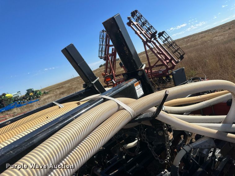 image for item DH1864 2011 Krause 1200T  strip-till