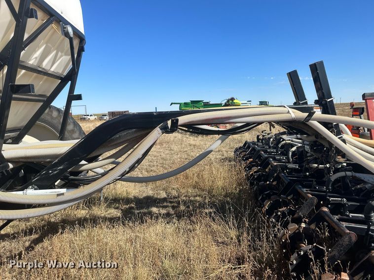 image for item DH1864 2011 Krause 1200T  strip-till