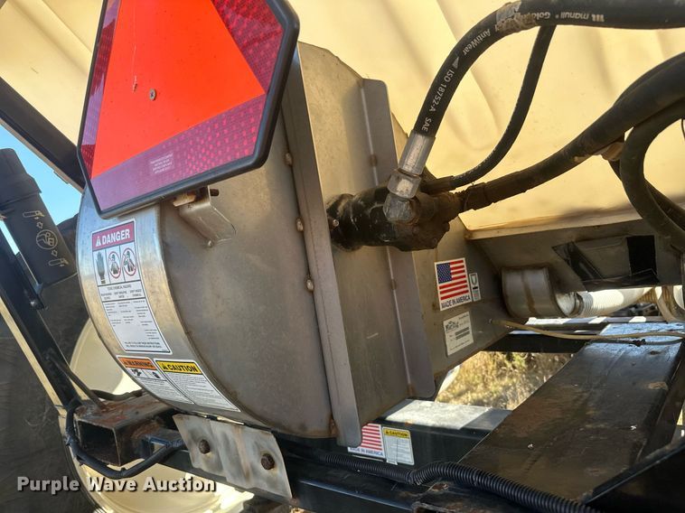 image for item DH1864 2011 Krause 1200T  strip-till