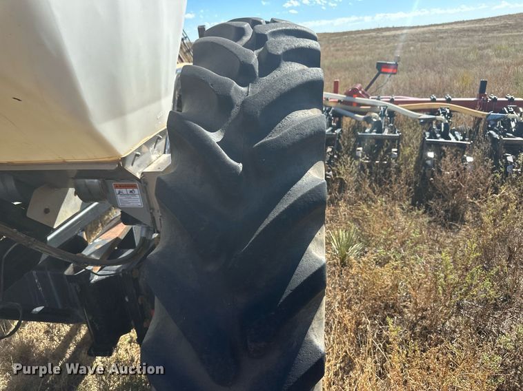 image for item DH1864 2011 Krause 1200T  strip-till