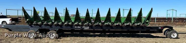 image for item DH1865 John Deere 612C  corn head