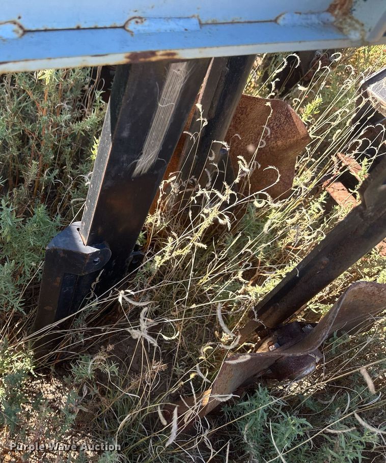 image for item DH1867 Orthman  strip-till