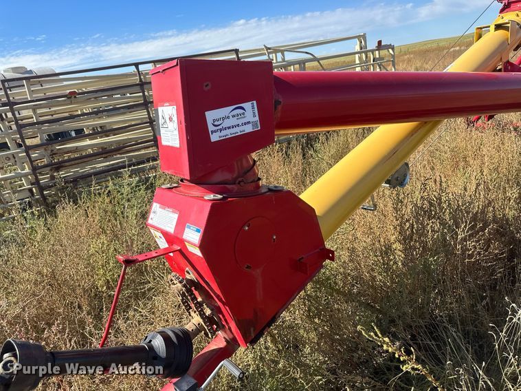 image for item DH1868 Westfield MK100-36  auger