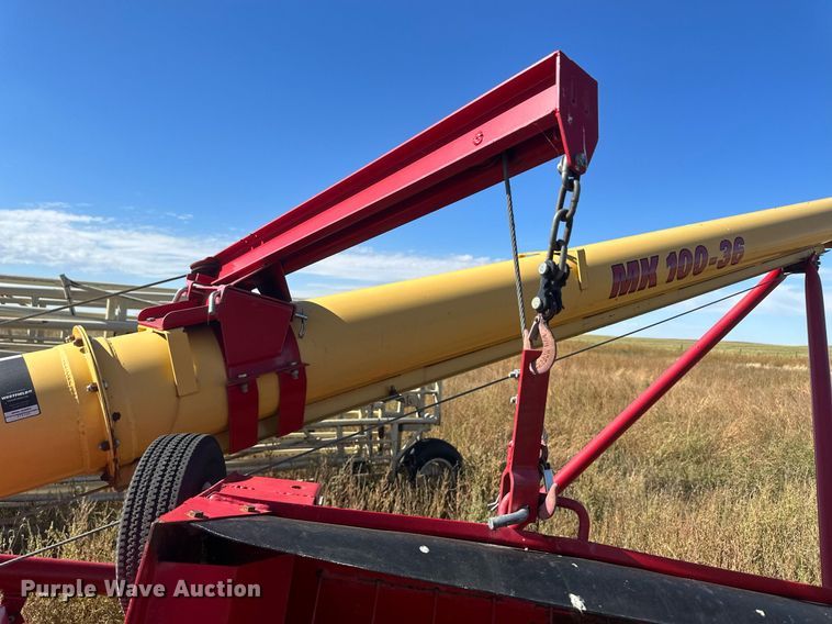 image for item DH1868 Westfield MK100-36  auger