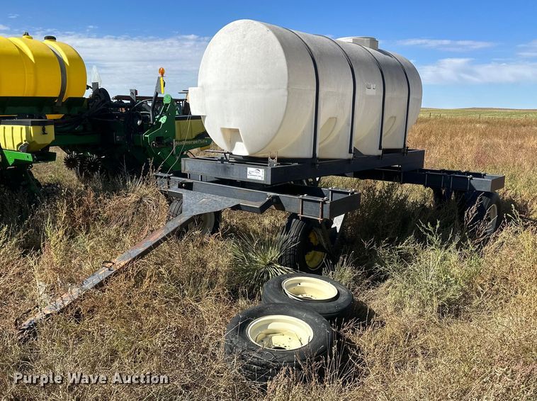 image for item DH1869 Wylie  nurse tank trailer