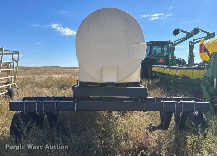 image for item DH1869 Wylie  nurse tank trailer