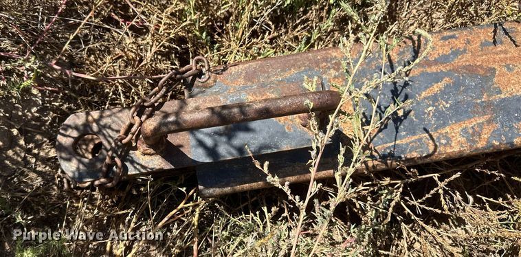 image for item DH1869 Wylie  nurse tank trailer