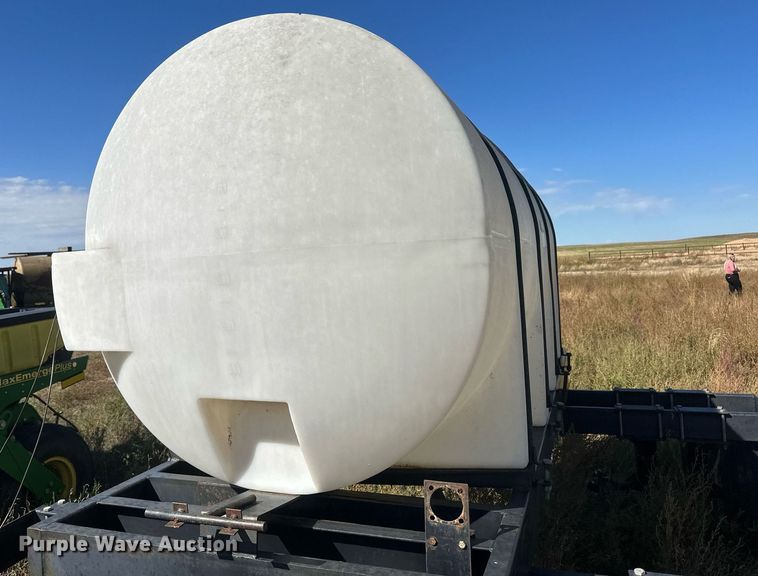 image for item DH1869 Wylie  nurse tank trailer