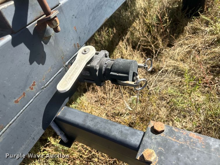 image for item DH1869 Wylie  nurse tank trailer