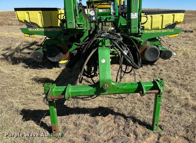 image for item DH1870 John Deere 1770NT  planter